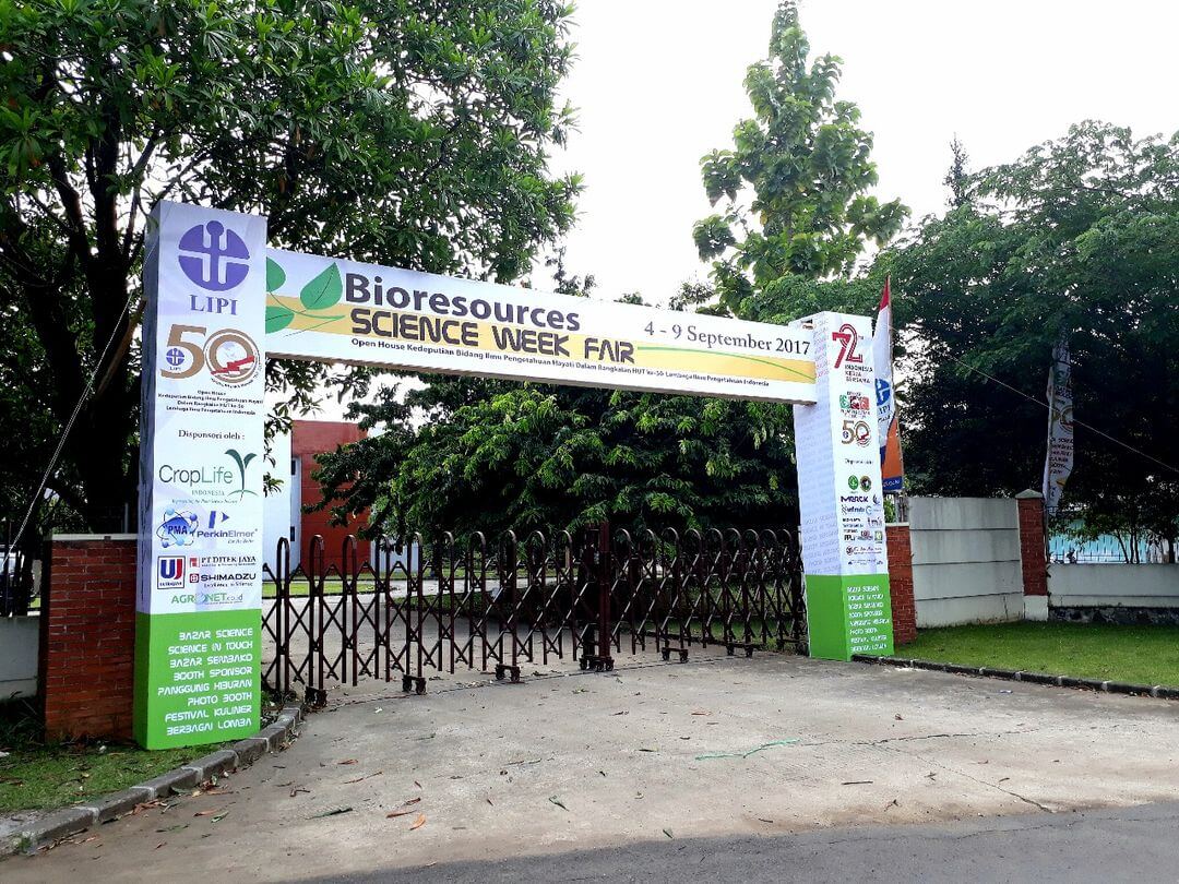 Sewa Gate Partisi R8 (3)