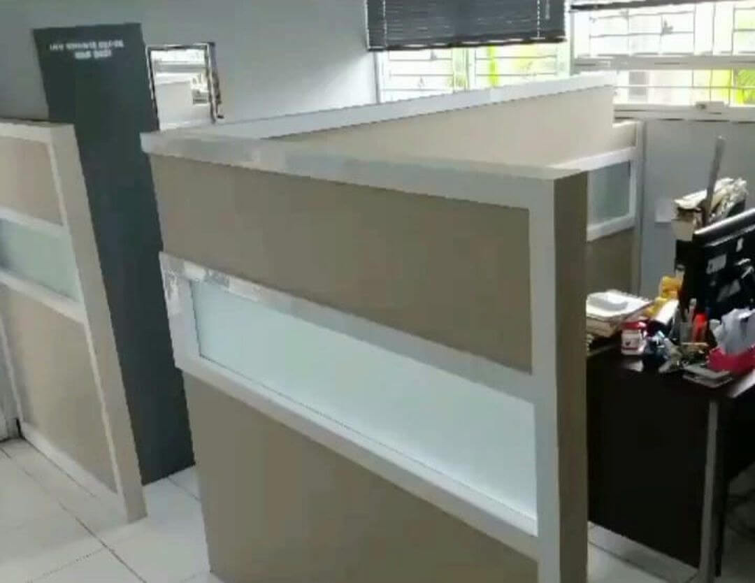Sewa Sekat Ruang Partisi R8 | Harga Murah & Pemasangan Cepat - Gambar 4