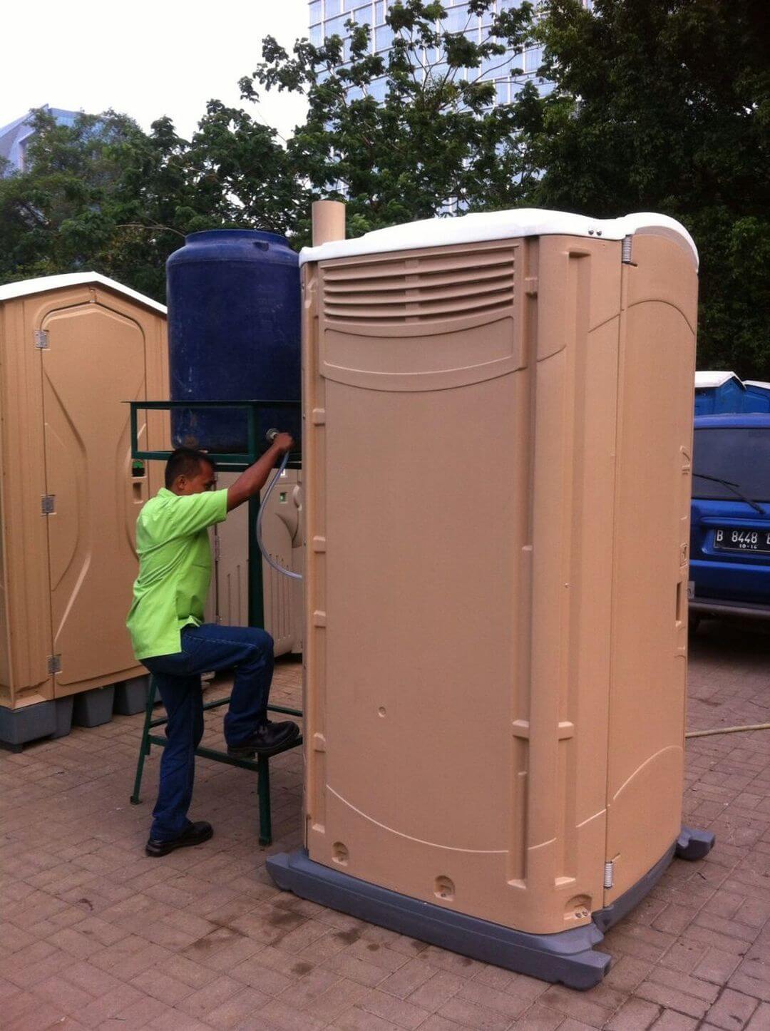 Sewa Toilet Portable (1)