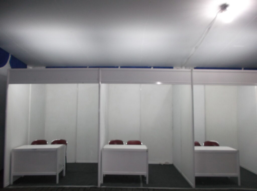 partisi booth pameran zein event