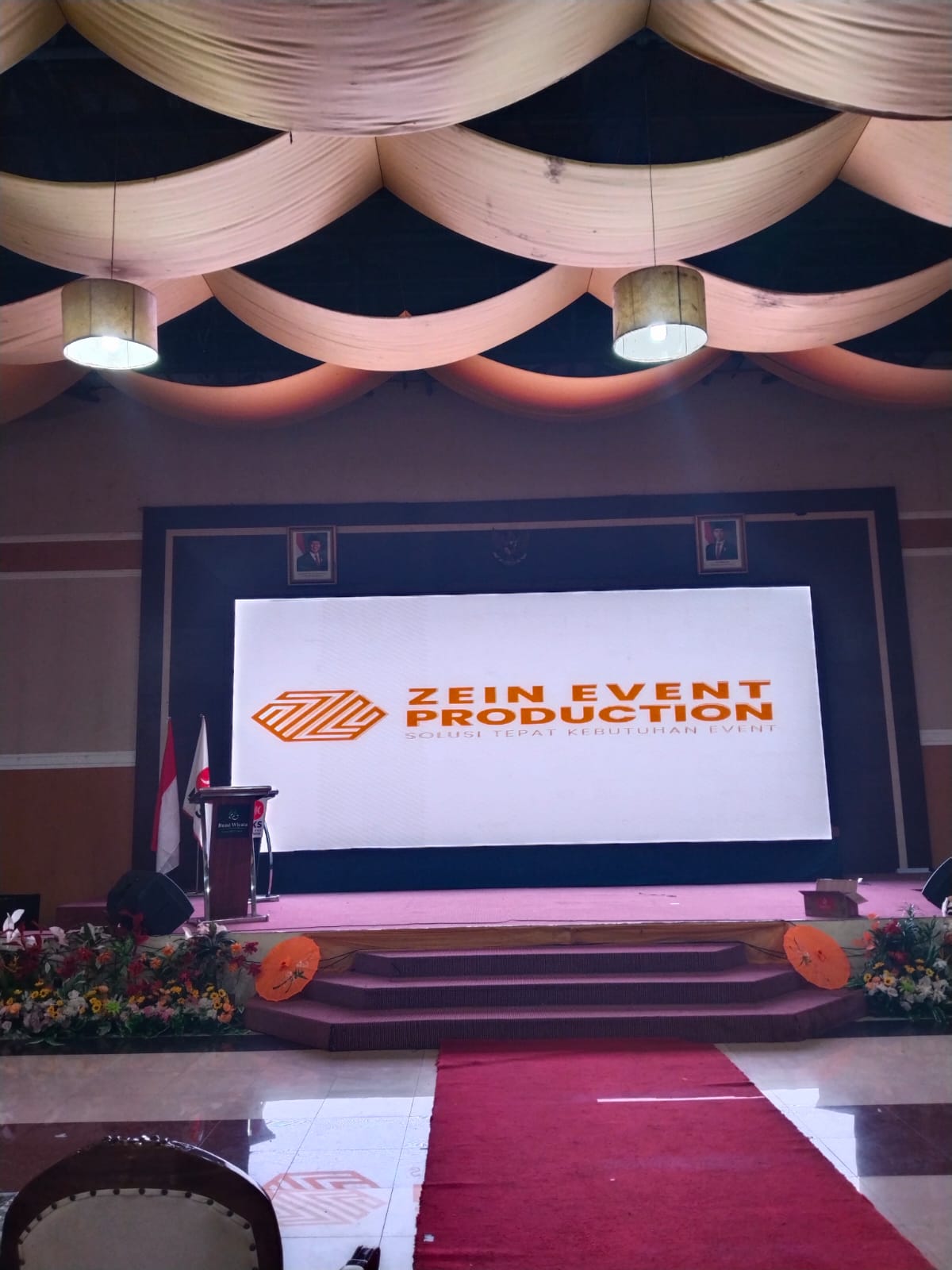 led screen-zein event