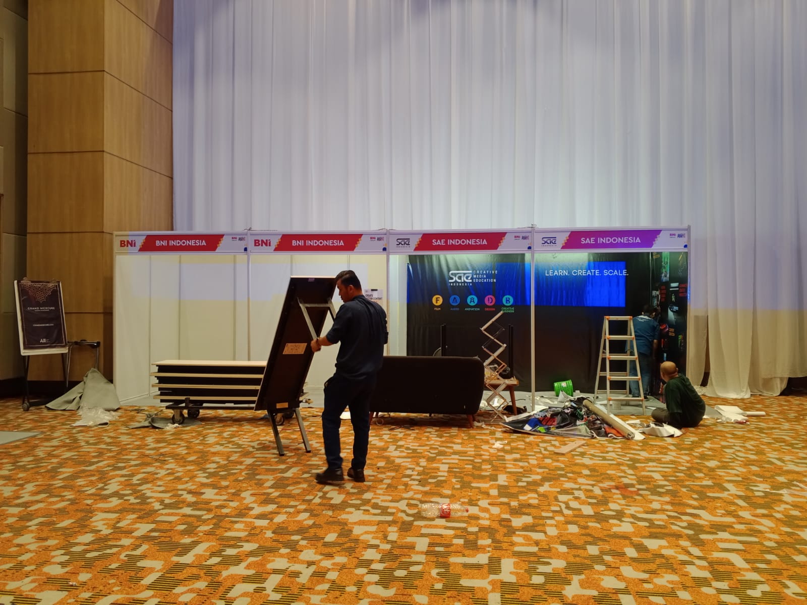 Vendor partisi R8 Jabodetabek terpercaya untuk event